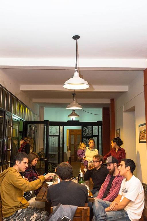 לה ריוחה Gute Nacht Hostel מראה חיצוני תמונה