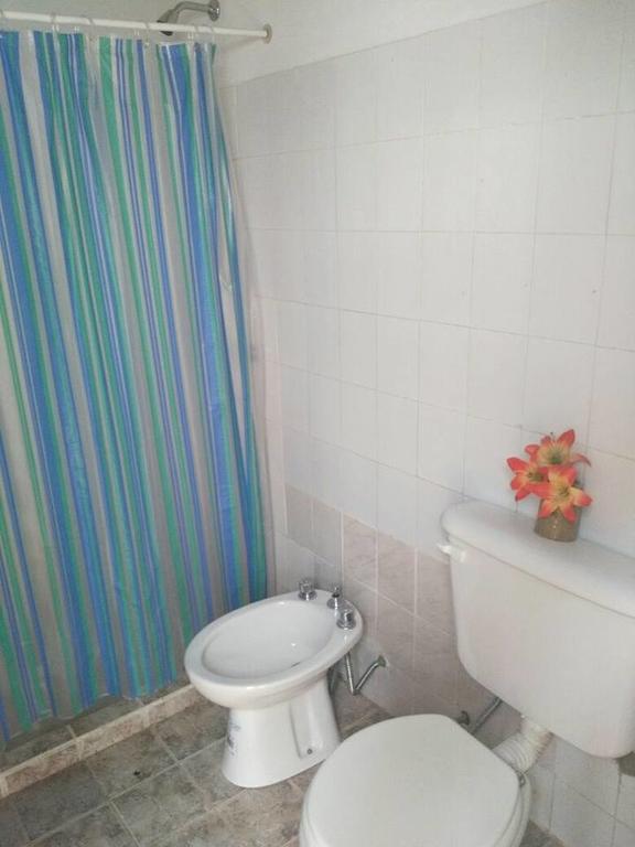 לה ריוחה Gute Nacht Hostel מראה חיצוני תמונה